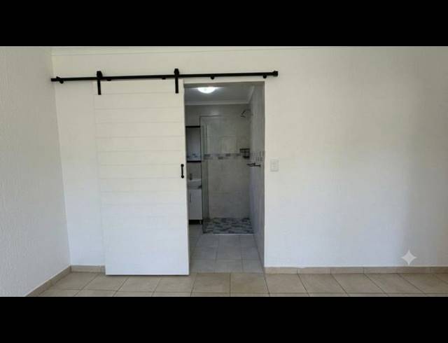 1 BEDROOM PROPERTY TO RENT IN RADIOKOP